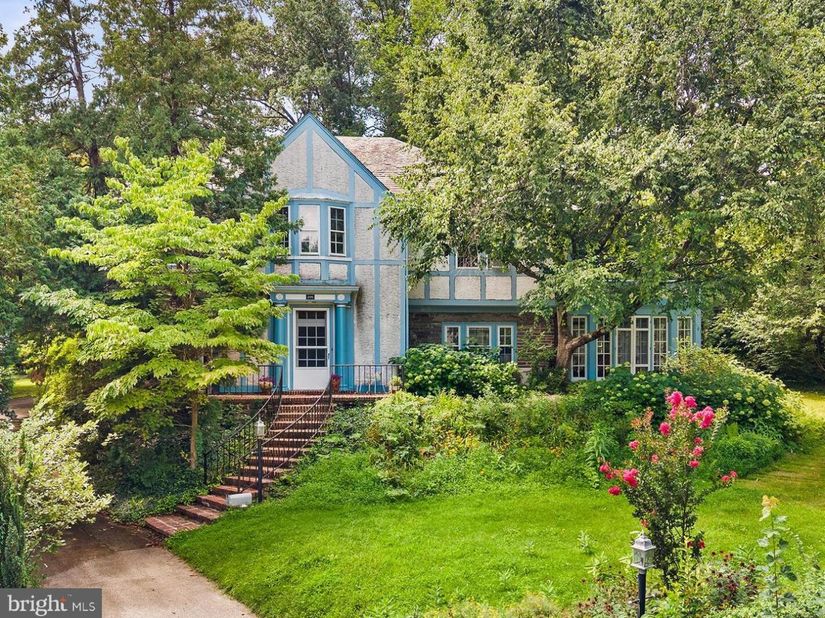 206 N Bowman Avenue, Merion Station PA 19066