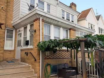 3429 Saint Vincent Street