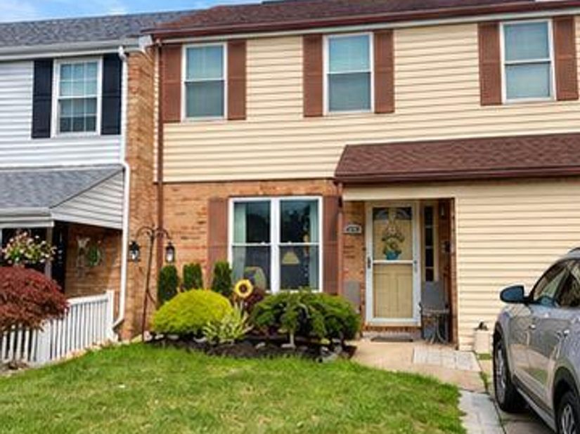 6308 Militia Court, Bensalem PA 19020