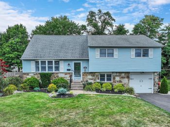 1019 Howard Road