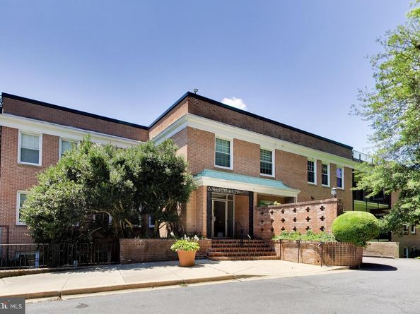 3535 Chevy Chase Lake Drive 108, Chevy Chase MD 20815