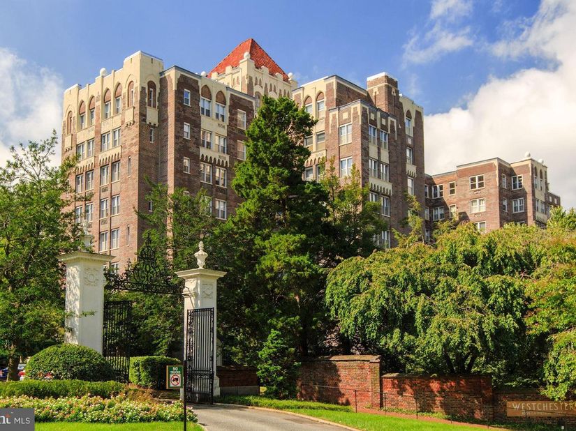 4000 Cathedral Avenue NW 315B, Washington DC 20016