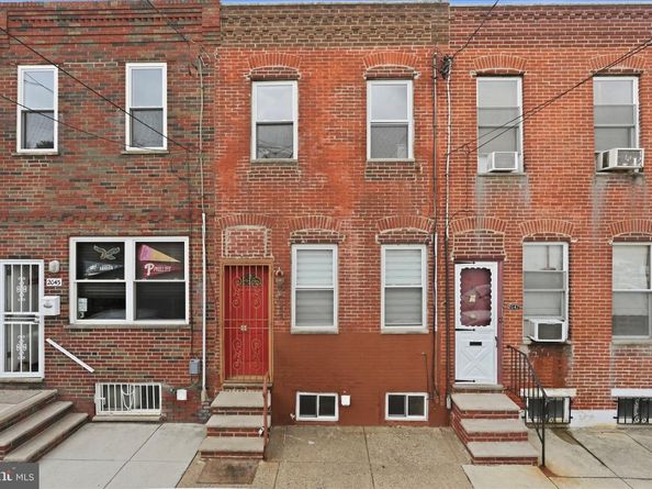2045 S Hutchinson Street, Philadelphia PA 19148