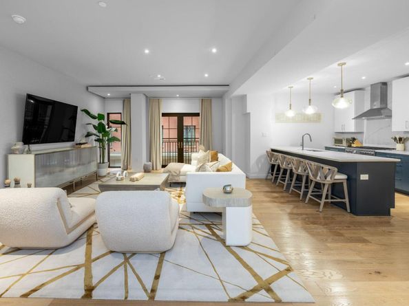 219-29 S 18TH Street 308, Philadelphia PA 19103