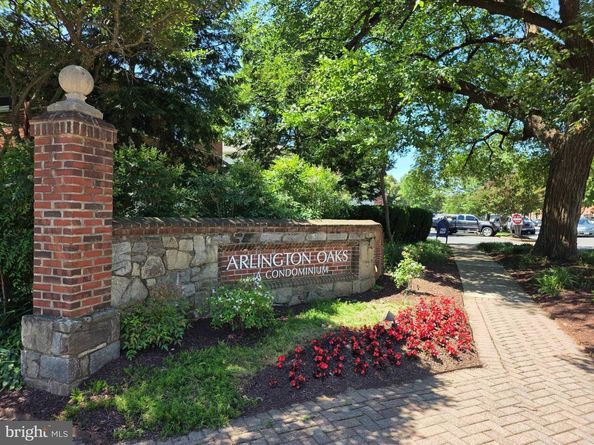 4309 2nd Road N 43091, Arlington VA 22203