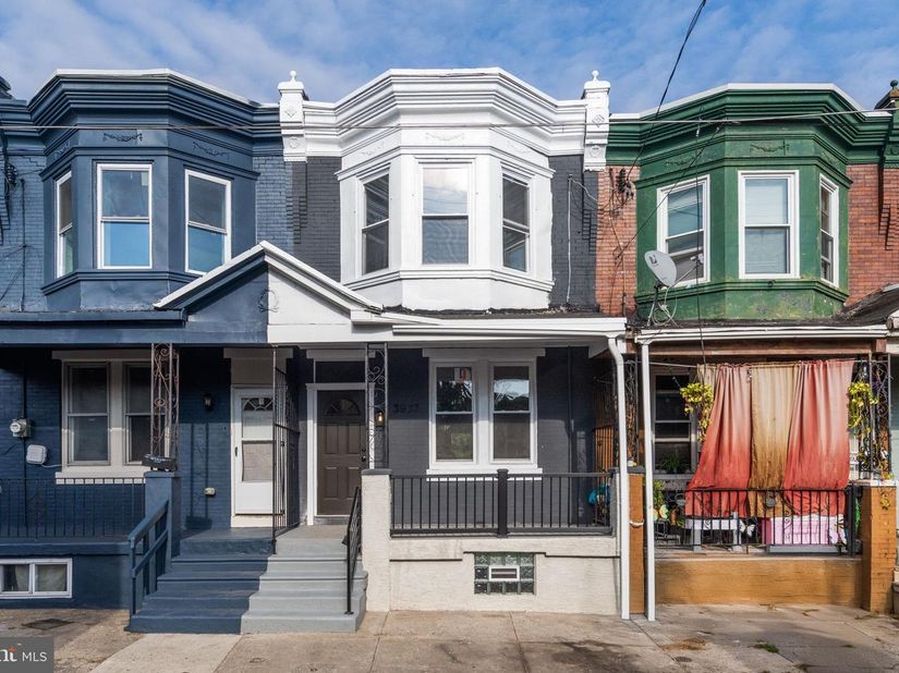 3943 Dell Street, Philadelphia PA 19140