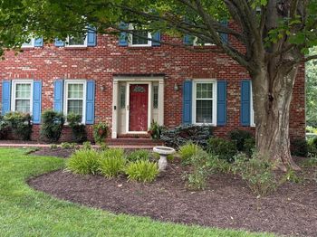 2711 Mustang Drive