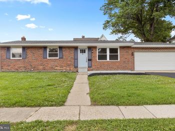 6 N Scott Avenue