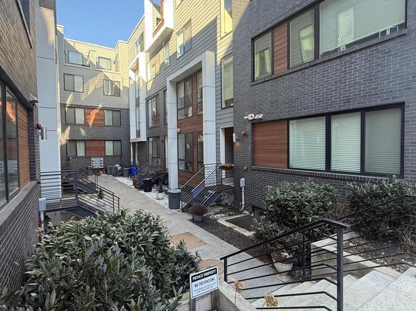 1647 E Eyre Street 3, Philadelphia PA 19125