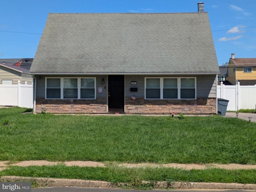 2863 Nautilus Road, Philadelphia PA 19154