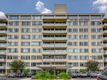 1301 S Arlington Ridge Road