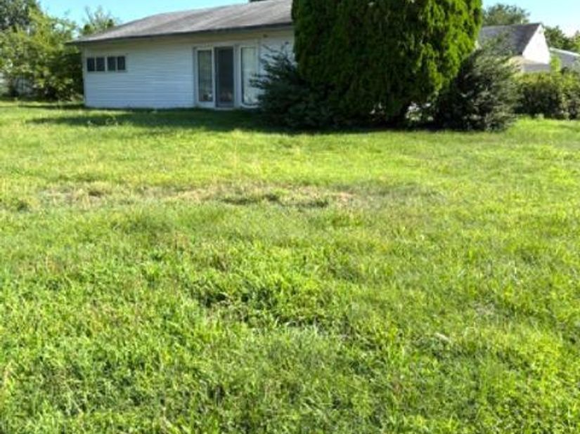 20 Schoolhouse Lane, Levittown PA 19055