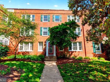 1811 Key Boulevard