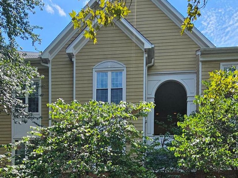 12909 Alton Square 301, Herndon VA 20170