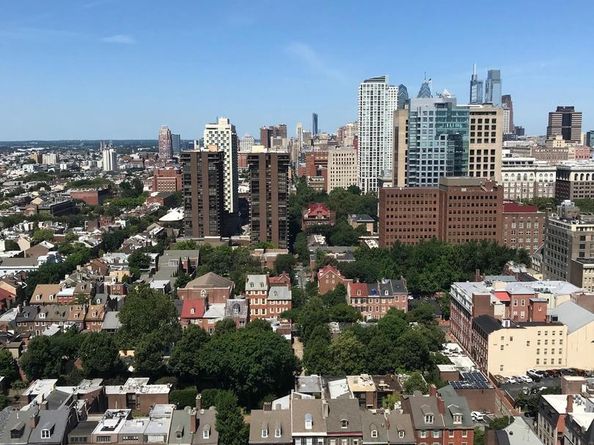 210 Locust Street 29EFW, Philadelphia PA 19106