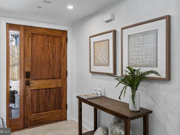 749 N Capitol Street, Philadelphia PA 19130