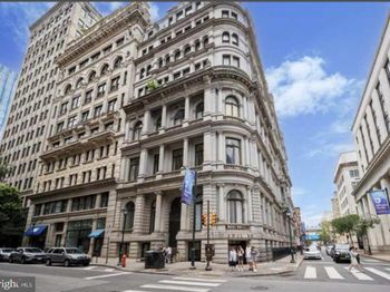 1001-13 Chestnut Street