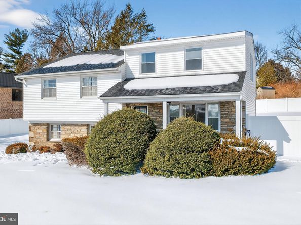 1701 Swede Road, Blue Bell PA 19422