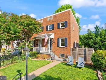 1001 Bashford Lane
