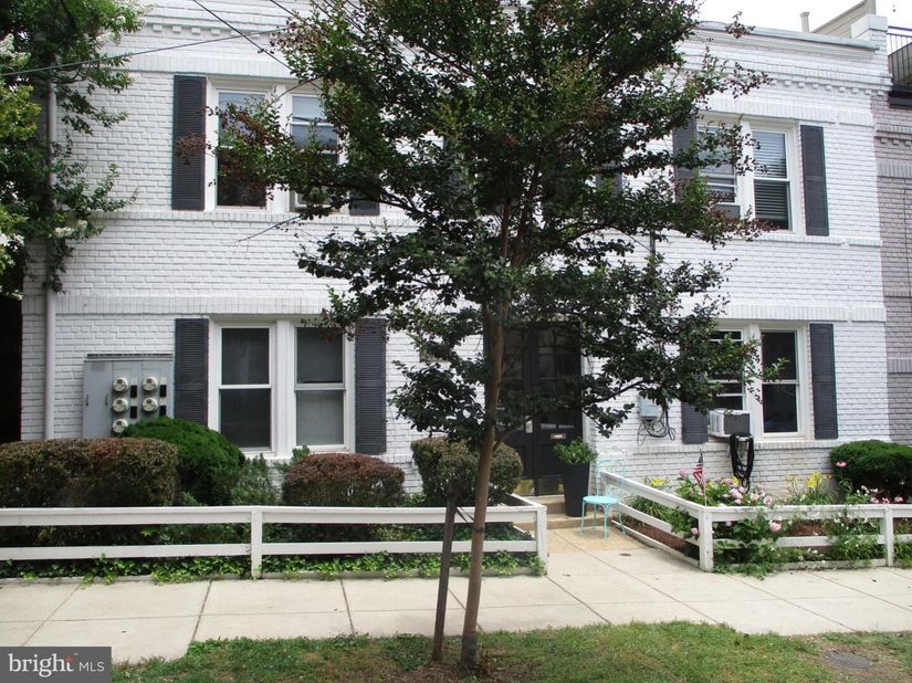 1923 35TH Place NW, Washington DC 20007