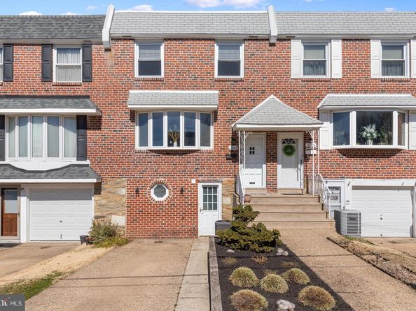11804 Basile Road, Philadelphia PA 19154