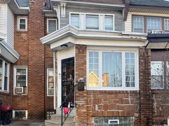 6603 N Gratz Street, Philadelphia PA 19126