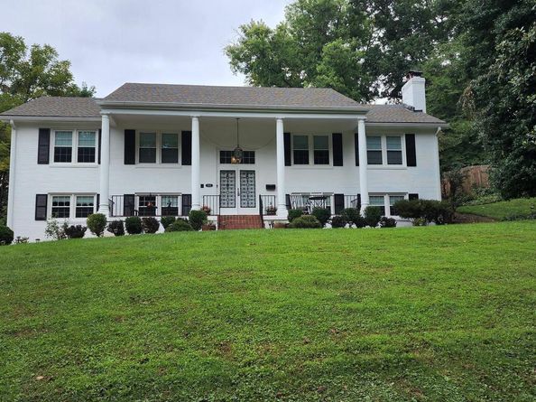 3713 Chanel Road, Annandale VA 22003