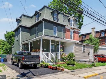 410 S 7TH Street
