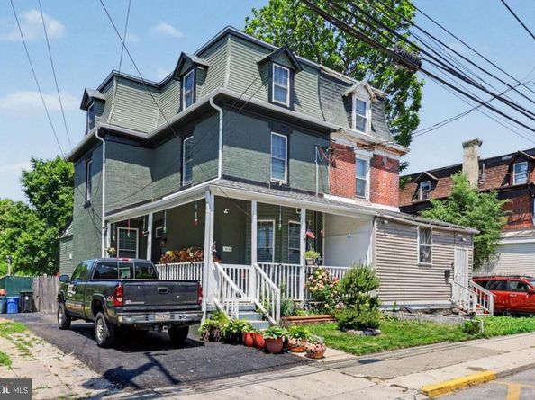 410 S 7TH Street, Darby PA 19023