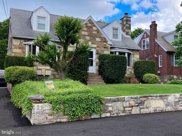 4607 Aubrey Avenue, Philadelphia PA 19114