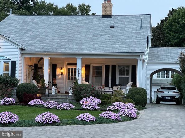 1922 S Arlington Road, Arlington VA 22202