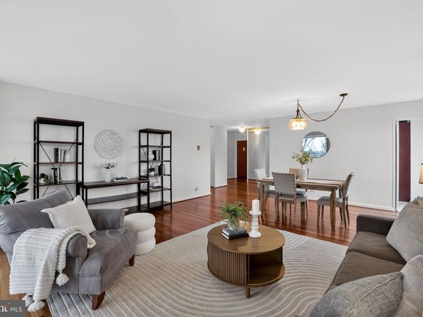 1435 4TH Street SW B511, Washington DC 20024