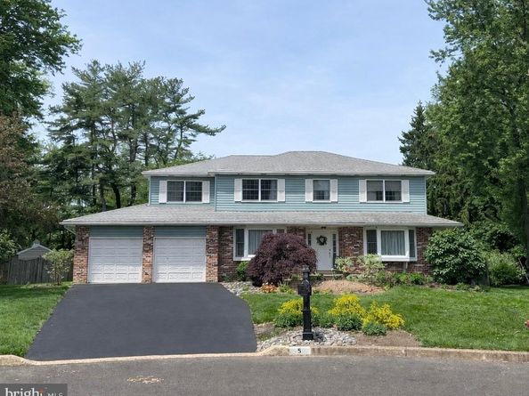 9 Sweet Gum Lane, Horsham PA 19044