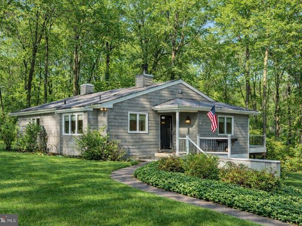 339 Plush Mill Road, Wallingford PA 19086