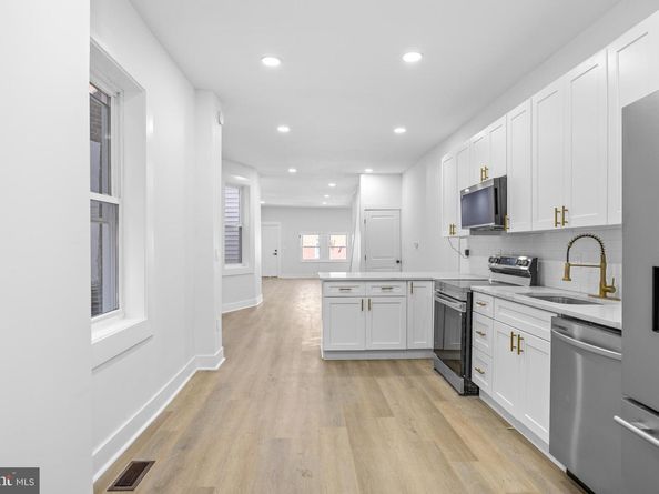 5448 Media Street, Philadelphia PA 19131