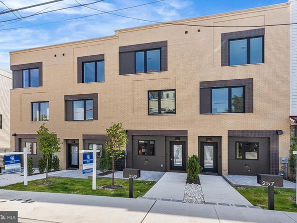 259 Delmar Street, Philadelphia PA 19128