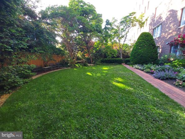 1661 Crescent Place NW 102, Washington DC 20009