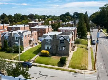 1100 E Barringer Street