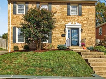 2607 Washington Boulevard