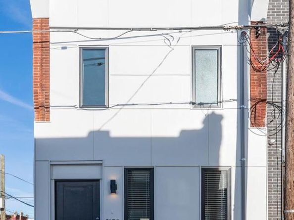 2103 E Orleans Street, Philadelphia PA 19134