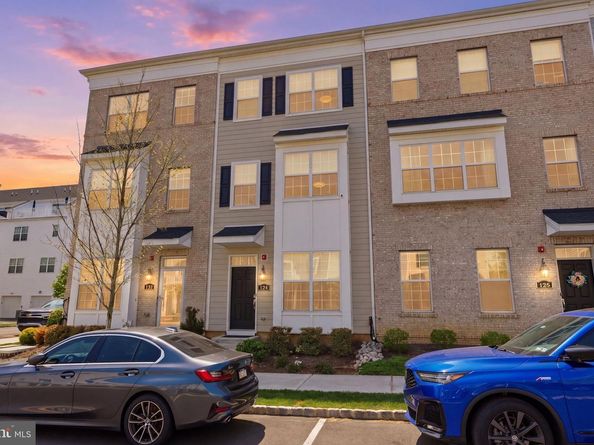124 Annapolis Street, Bensalem PA 19020