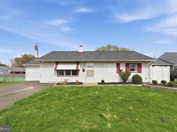 284 N Olds Boulevard