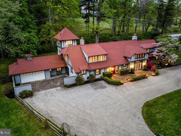 461 S Roberts Road, Bryn Mawr PA 19010