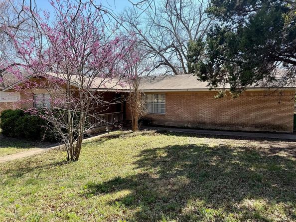 305 W Caddo ST, Austin TX 78753