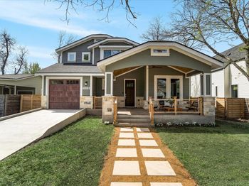 1009 Karen Ave
