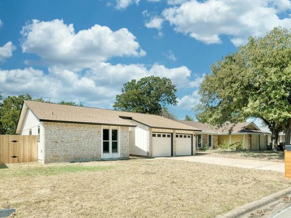 1702 Wagon Gap DR, Round Rock TX 78681