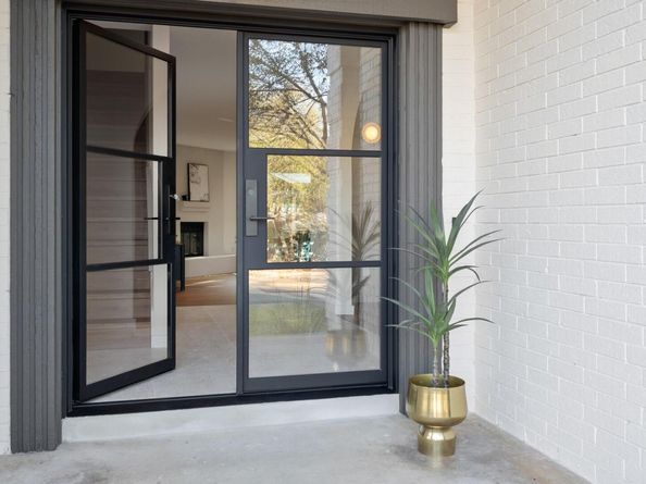 12036 Lincolnshire DR, Austin TX 78758