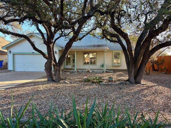 18611 Staghorn DR, Point Venture TX 78645