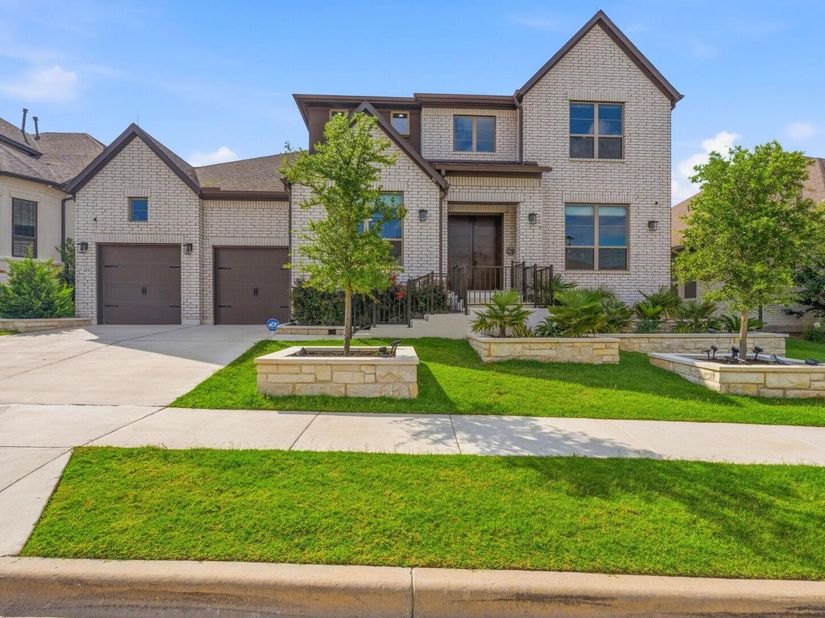 413 Summerhill LN, Georgetown TX 78628