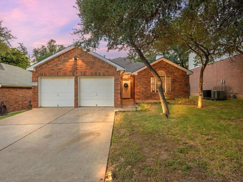 5613 Lomita Verde CIR, Austin TX 78749